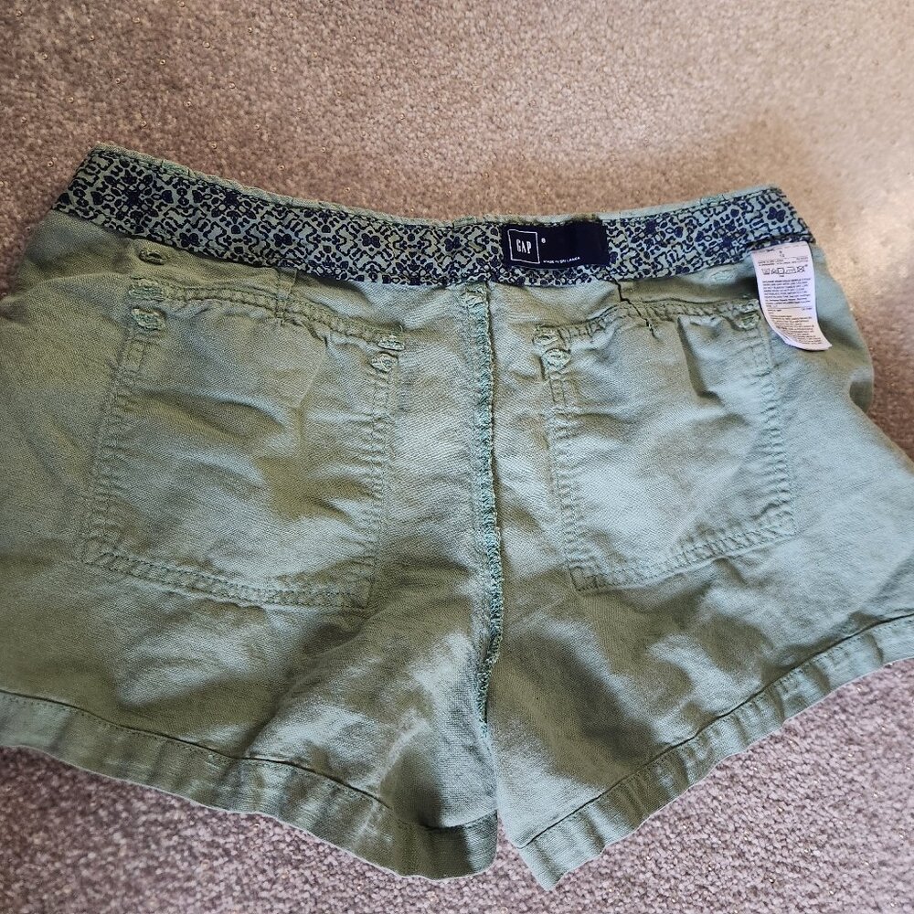Green Gap Shorts - Picture 12 of 13